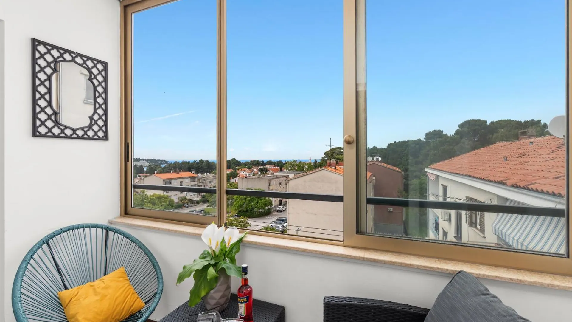 Kala Sea View Apartments 150M From Beach And 250 M From Old Town Пореч